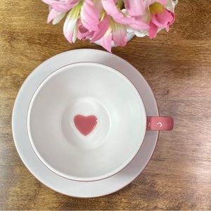 2005 STARBUCKS COFFEE PINK HEART WIDE COFFEE MUG & SAUCER-TOP FITS IN PERFECTLY